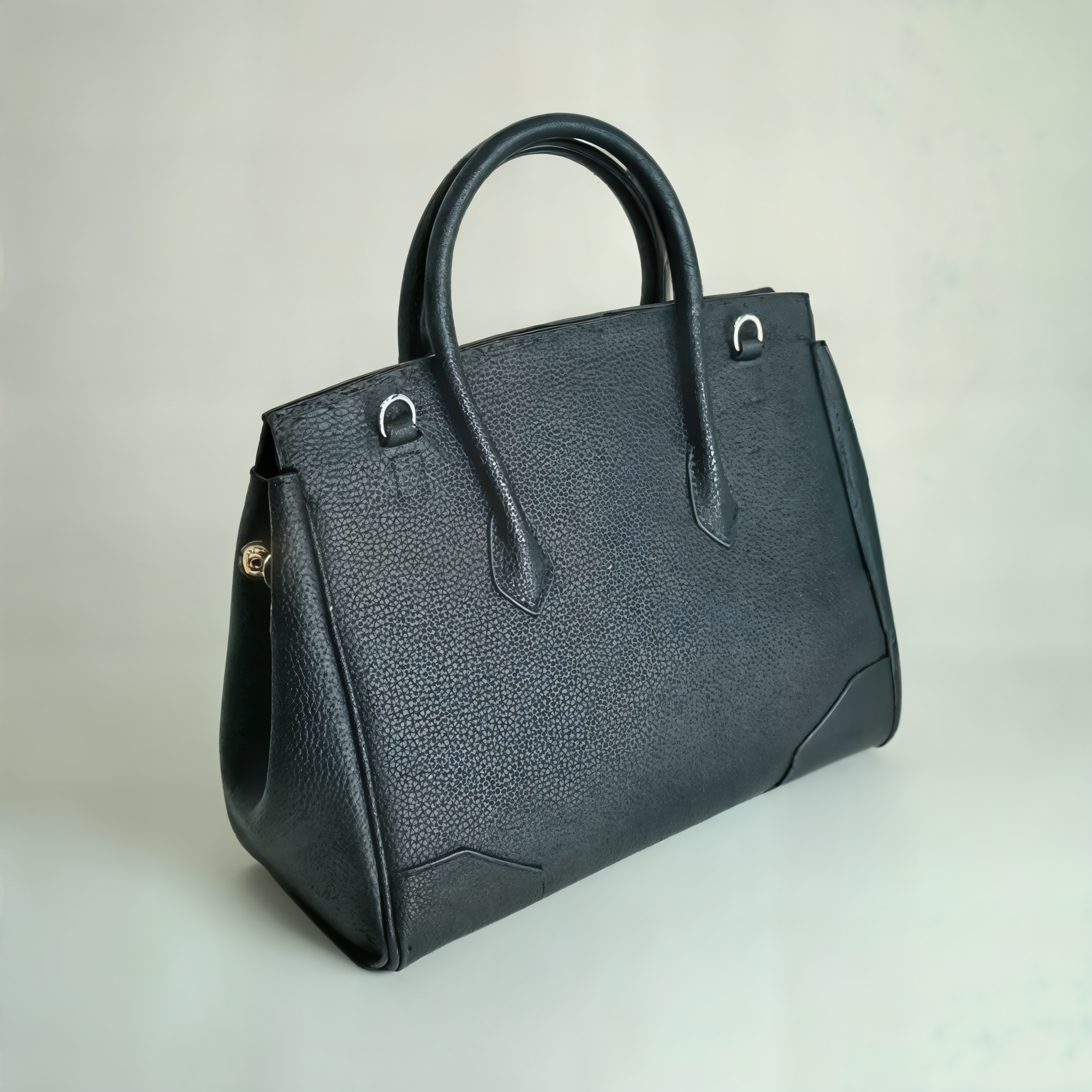 Velantra Blackwood Carry