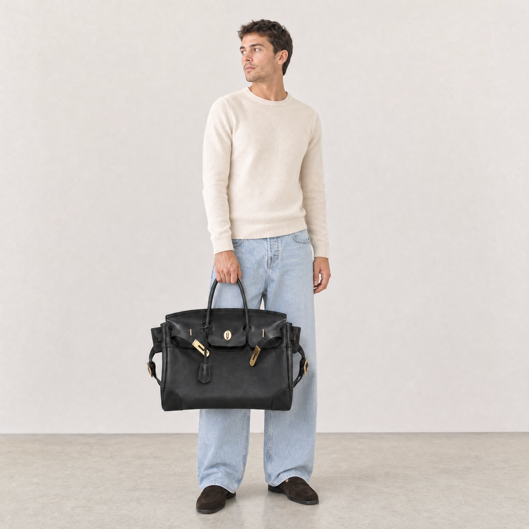 The Velantra Weekender in Black, model carry