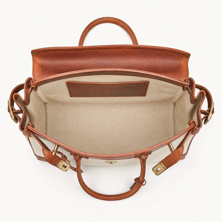 Velantra Weekender in Light Chocolate, interior view