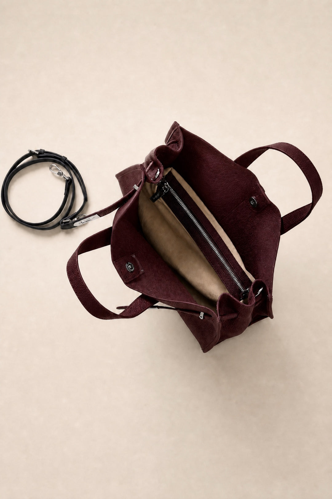 Velantra Margot Leather Tote - Burgundy Interior 