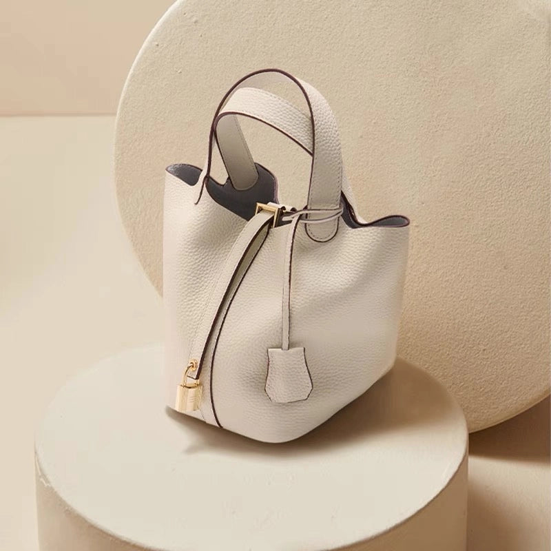 Velantra Portico Bucket Bag