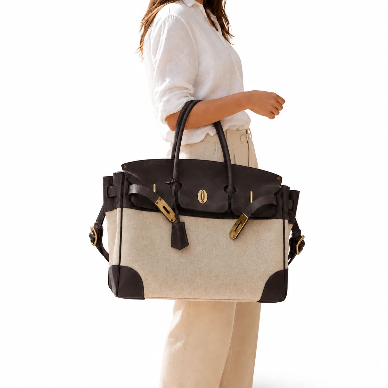 Velantra Weekender in Espresso carried on the forearm, true to scale